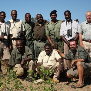 Mfuwe-Guides,-2010